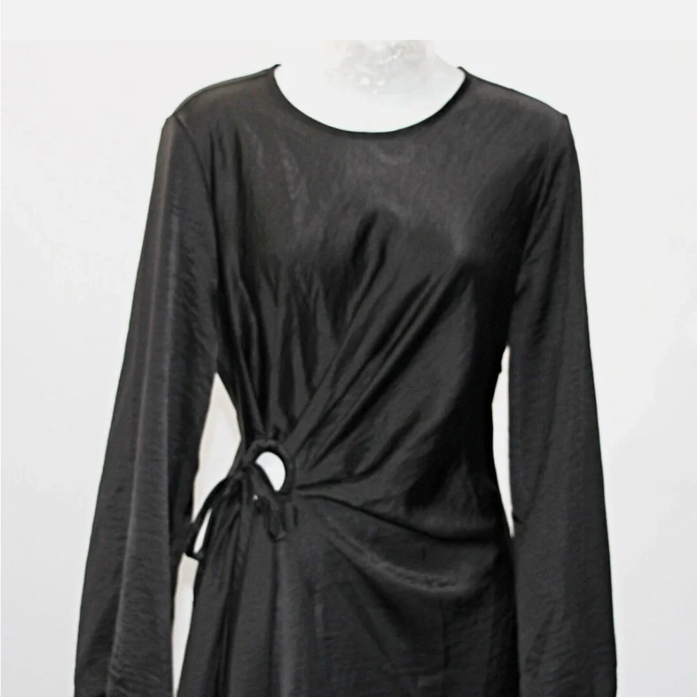 NWT House of Harlow 1960 Ruched Side Cutout CircleSatin Maxi Dress - Picture 5 of 7